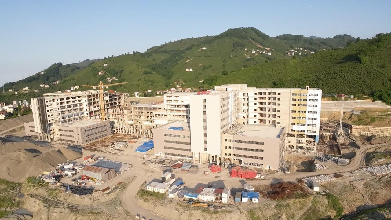 Ordu Şehir Hastanesi'nin kaba inşaatında sona doğru